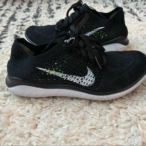 Nike free rn flyknit tennis shoe - women’s size 5.5